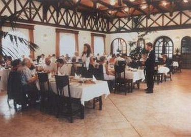 Hortobagy Club Hotel المطعم الصورة